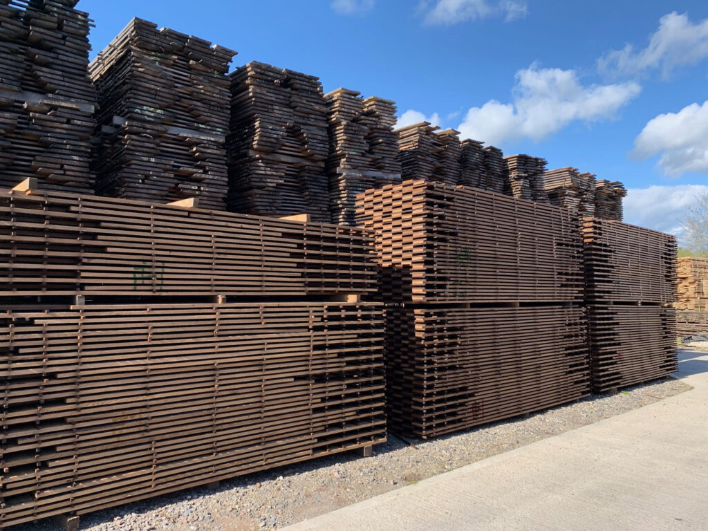 Brimstone ash planks