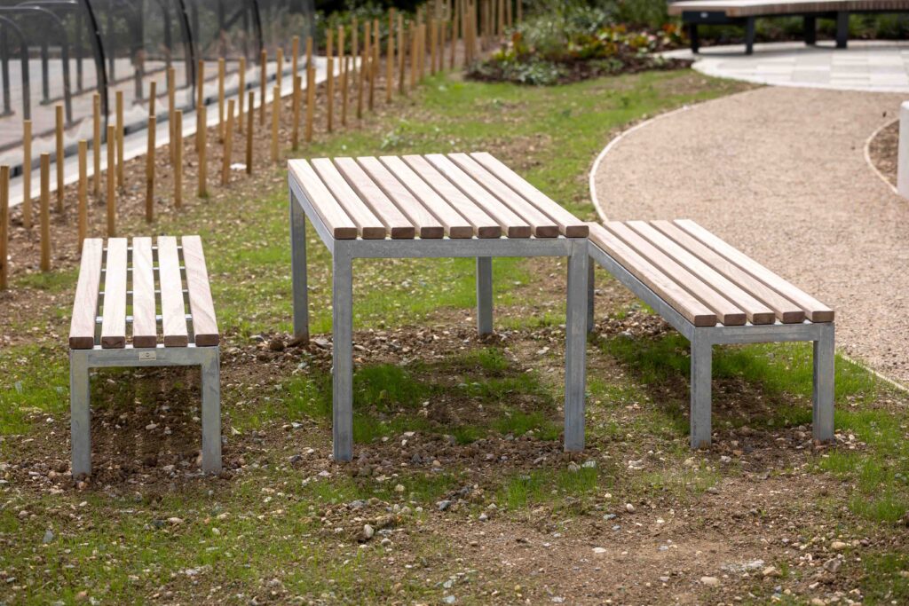 Parallel-Picnic-Benches-Table-02